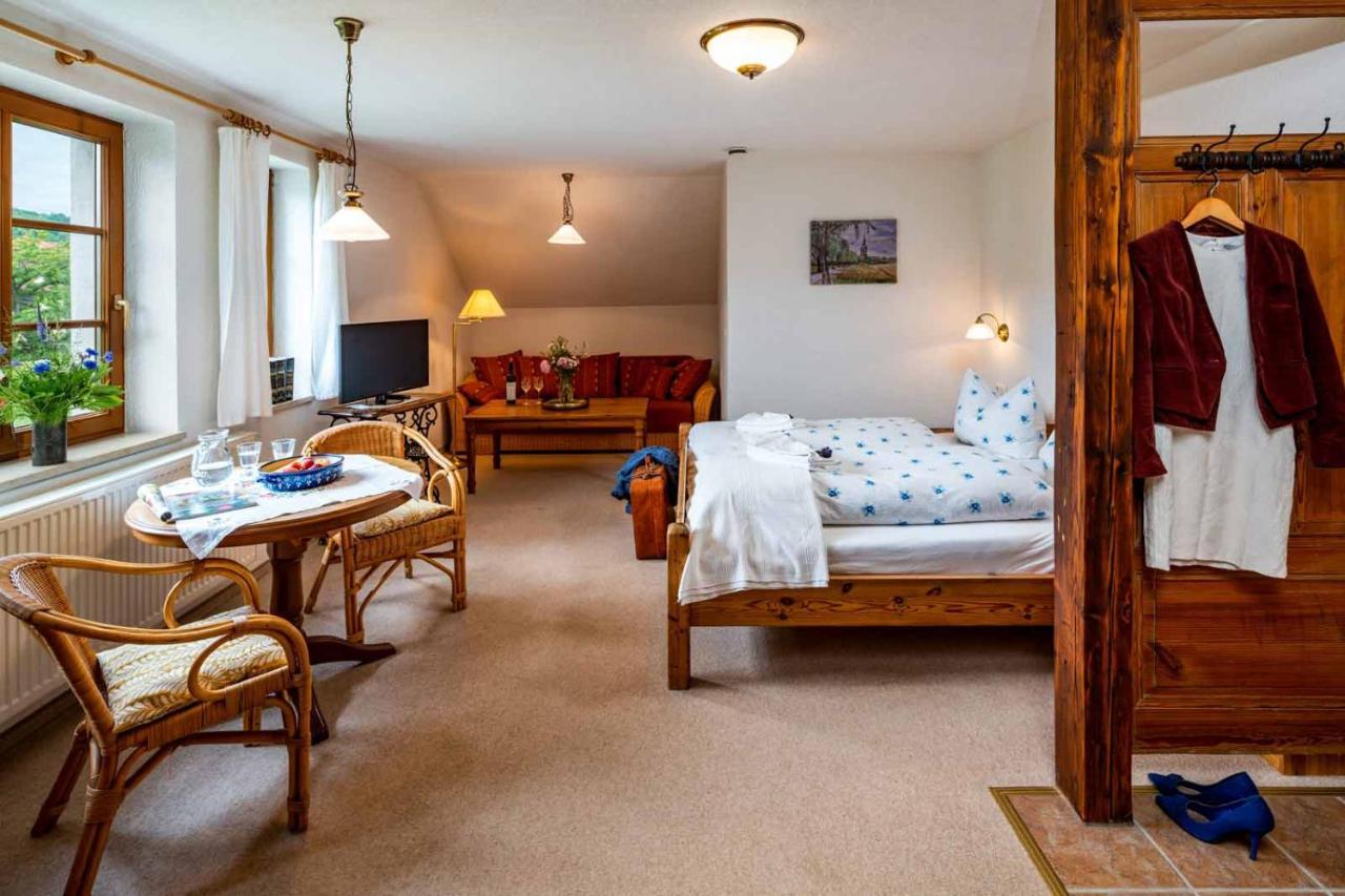Landhotel Gut Wildberg Майсен Екстериор снимка